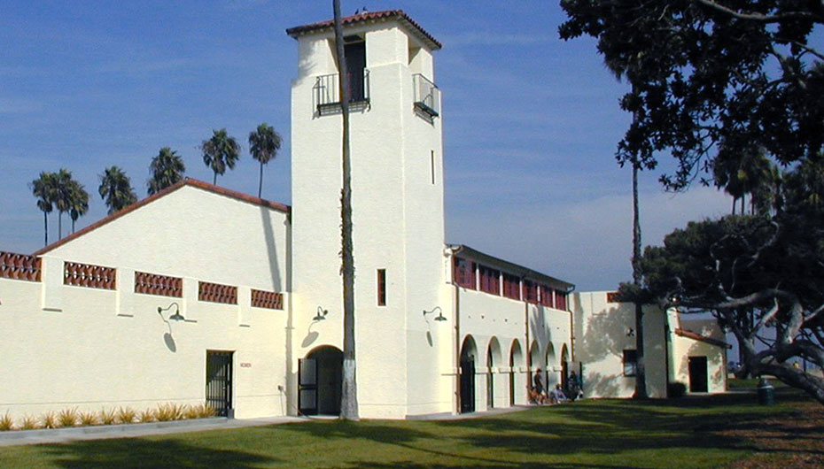 Cabrillo Beach Bath House